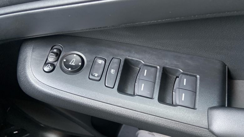 Honda HR-V 1.5 eHEV Elegance 5dr CVT Hybrid Hatchback